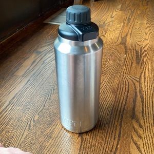 Yeti 36oz with mag doc dock cap 36 oz